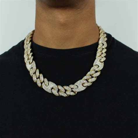 gucci link chain st thomas|The Gucci Link Is More Than Jewelry. It's a Virgin .